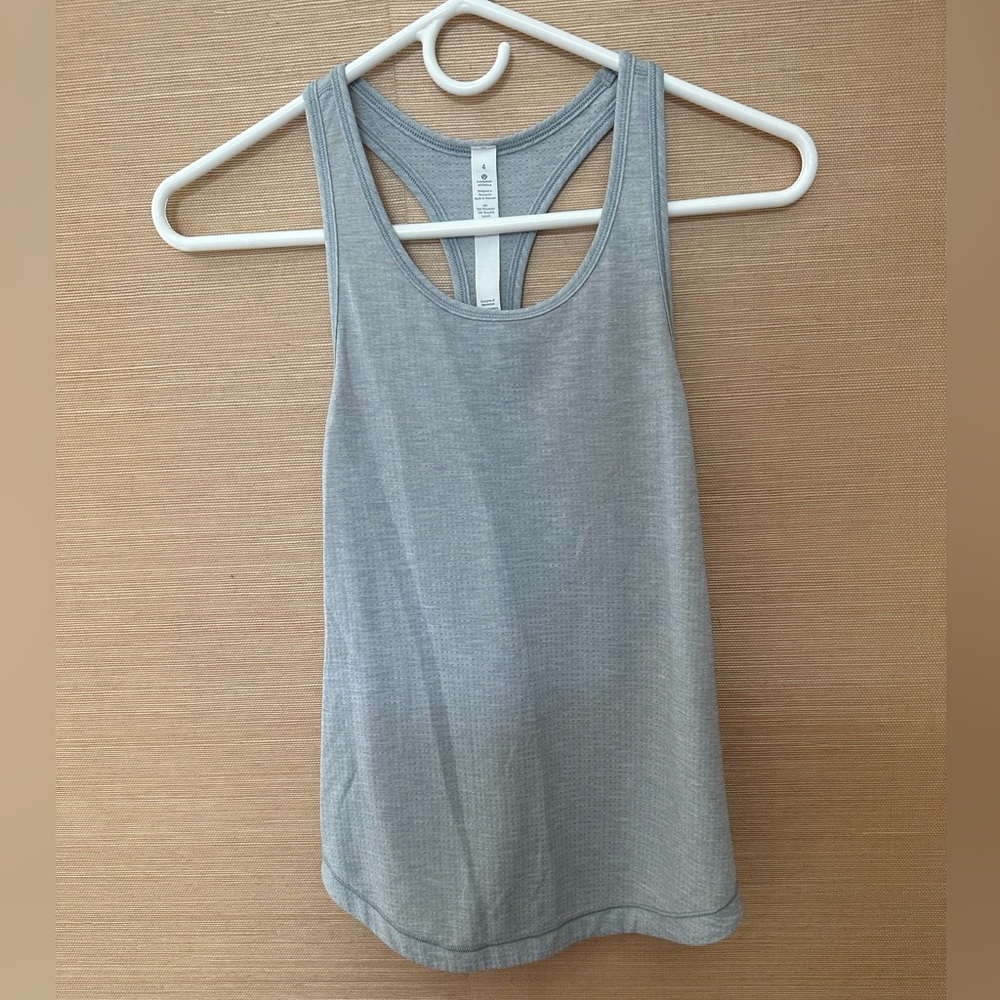 Lululemon Size 4 Light Grey Tank Top Singlet Racer Back